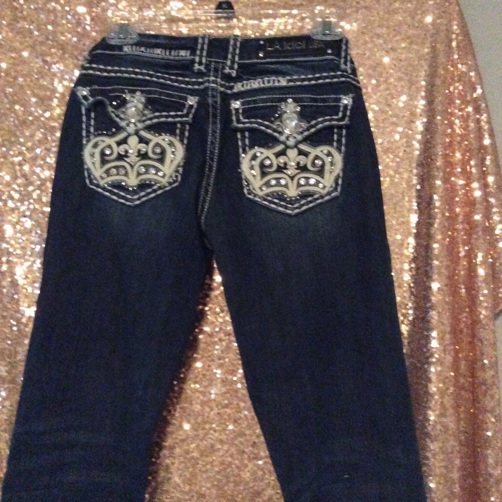 Jeans - Picture 2 of 3